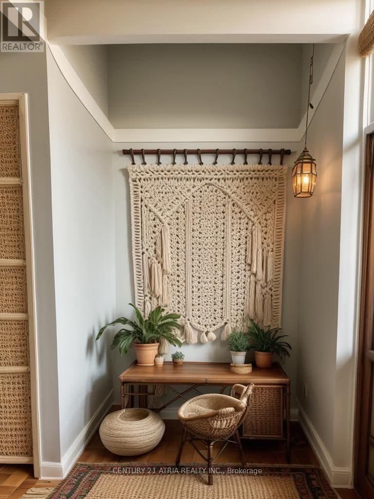 810 - 251 Jarvis Street, Toronto, ON - Indoor