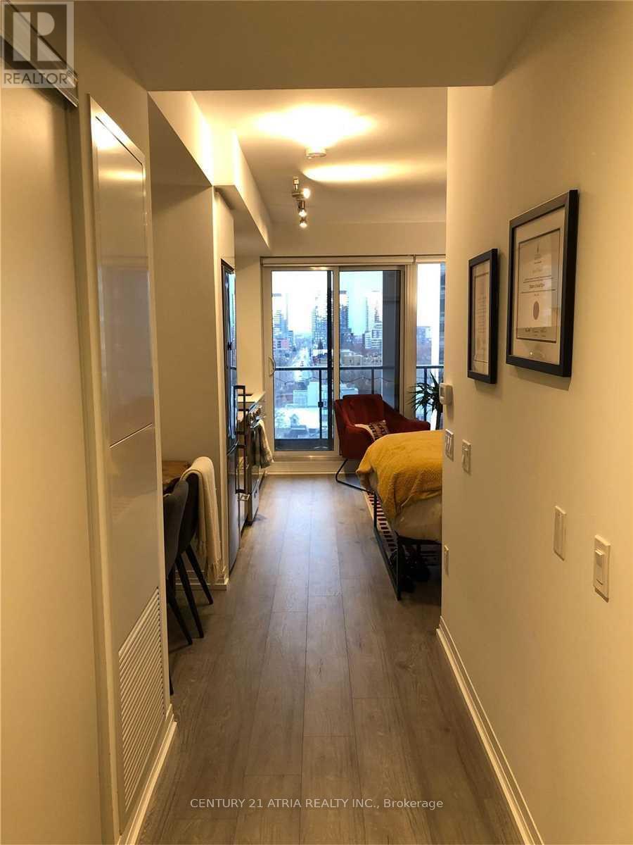 810 - 251 Jarvis Street, Toronto, ON - Indoor