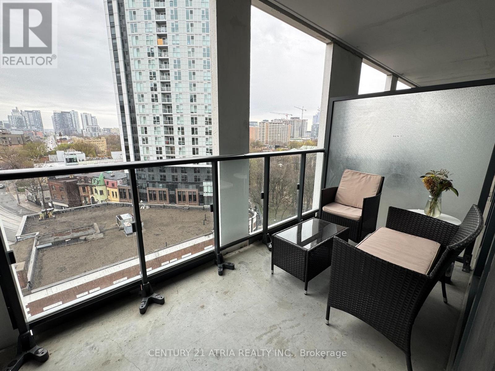 810 - 251 Jarvis Street, Toronto, ON - Outdoor With Exterior