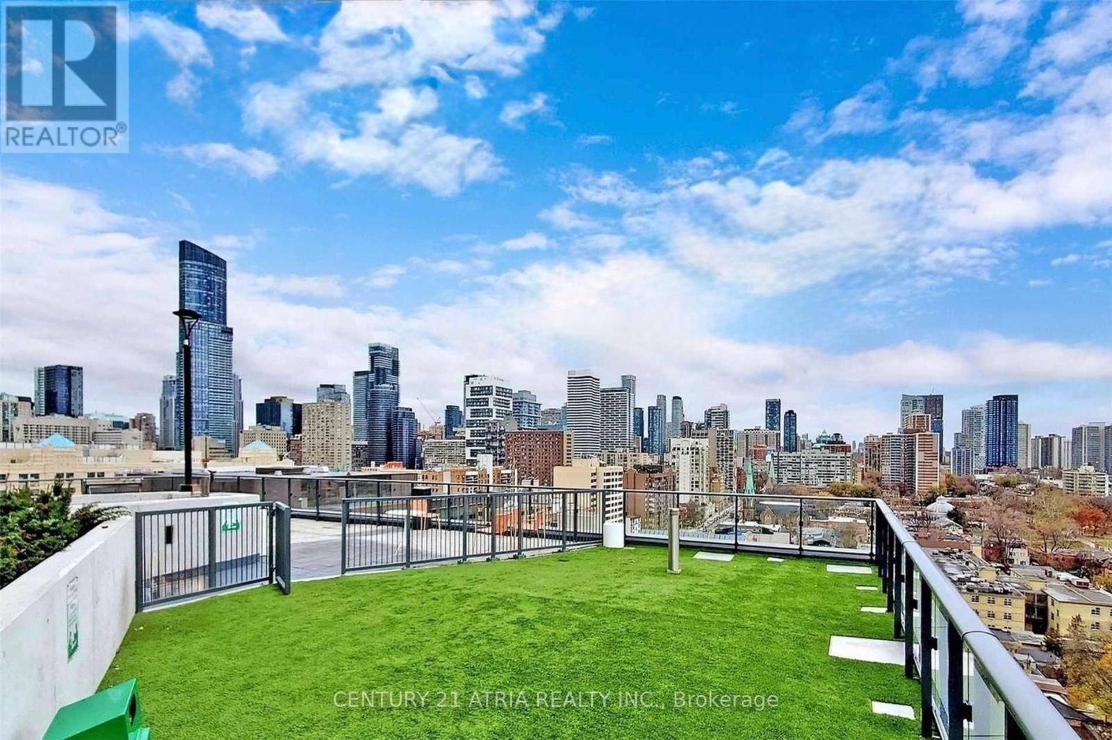 810 - 251 Jarvis Street, Toronto, ON - Outdoor With View