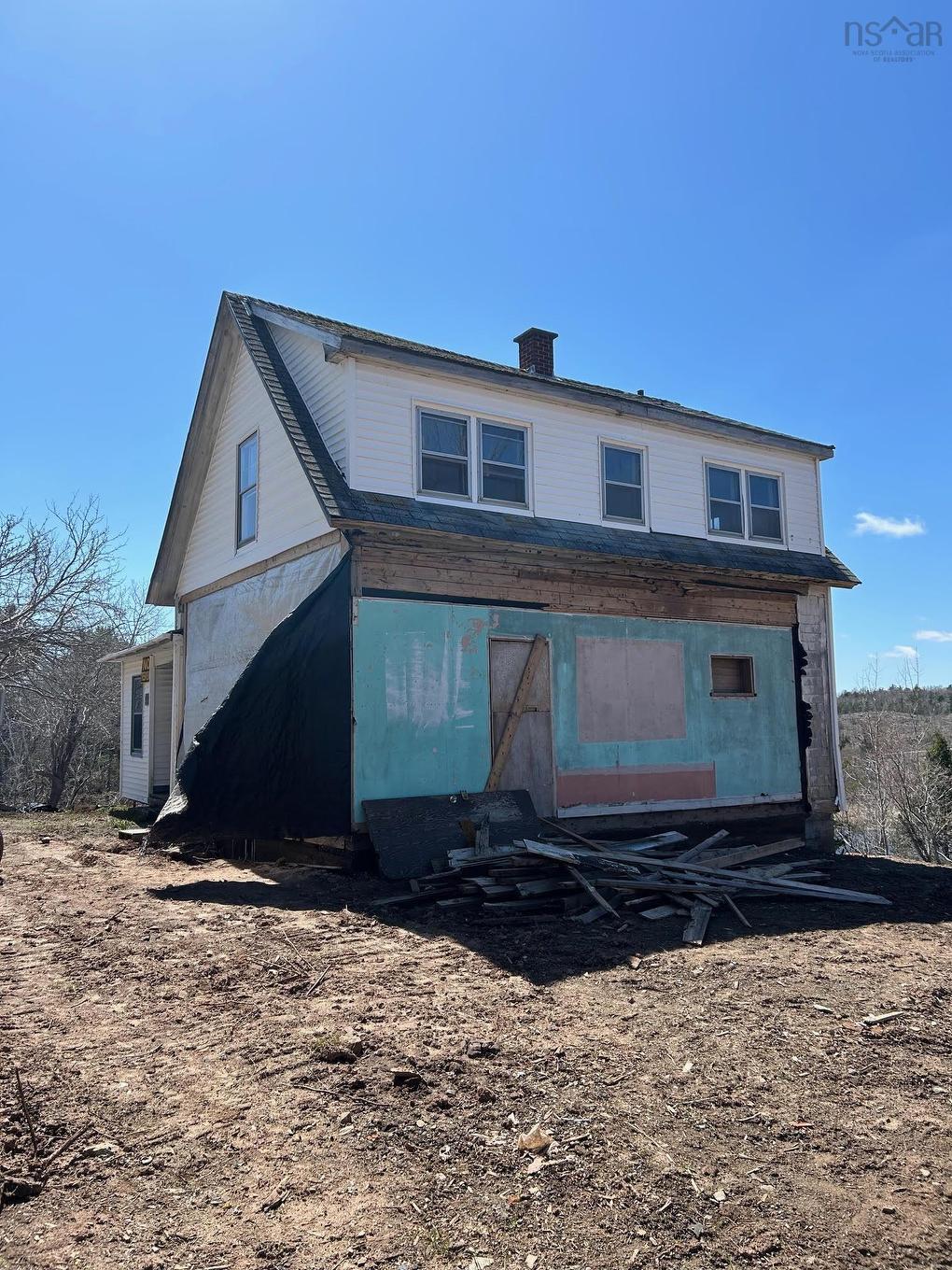 99 Shore Road, Sutherlands River, NS