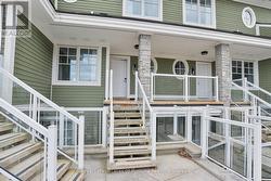 Easy access from parking -