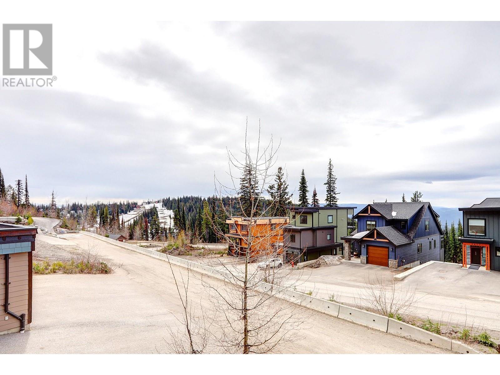 9834 Cathedral Drive, Silver Star, BC - Outdoor