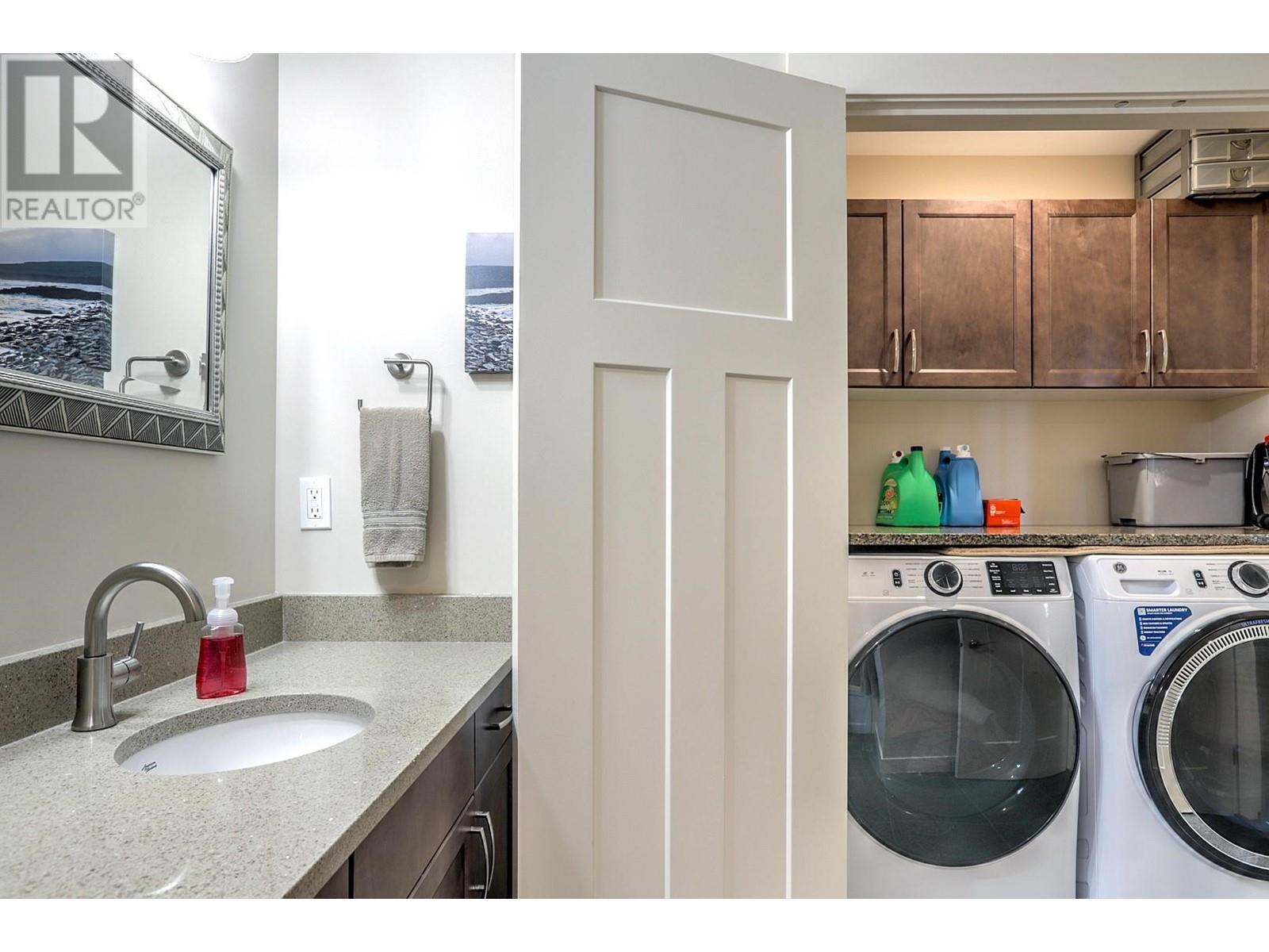 9834 Cathedral Drive, Silver Star, BC - Indoor Photo Showing Laundry Room