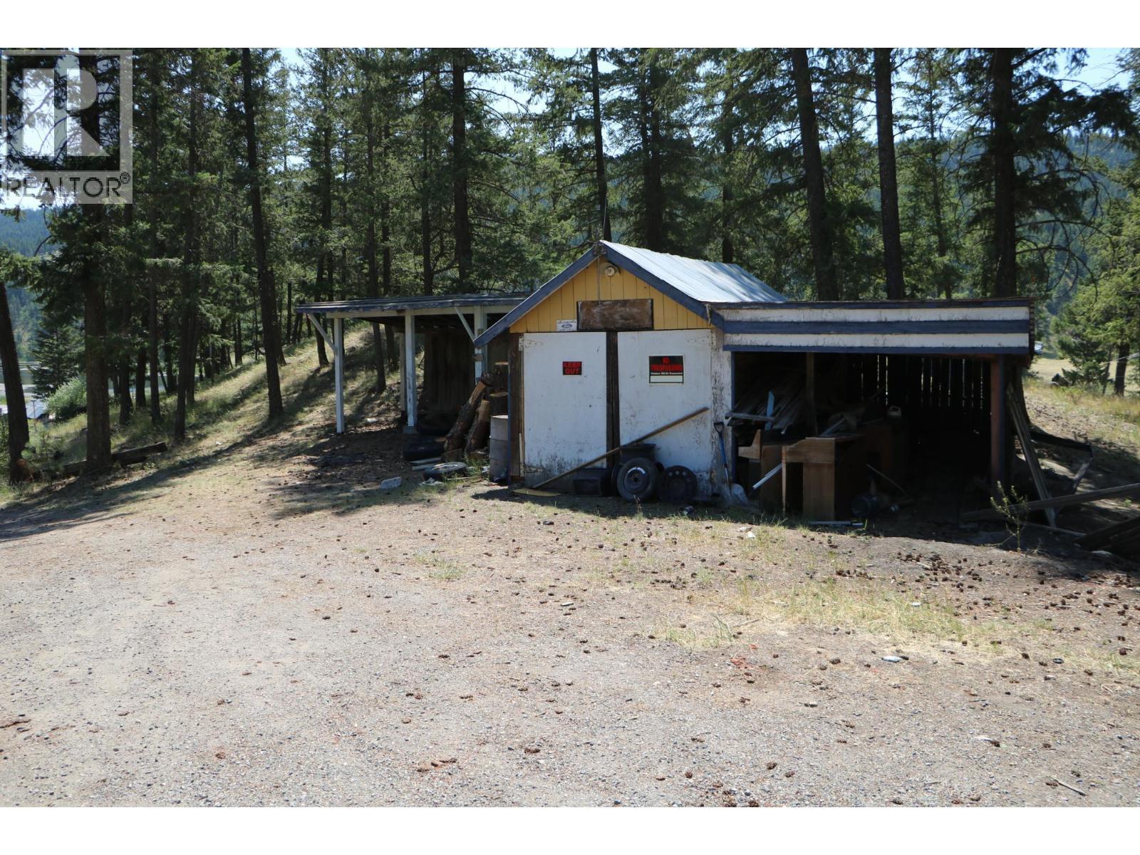 2370/2582 Barnhartvale Road, Kamloops, BC - Outdoor