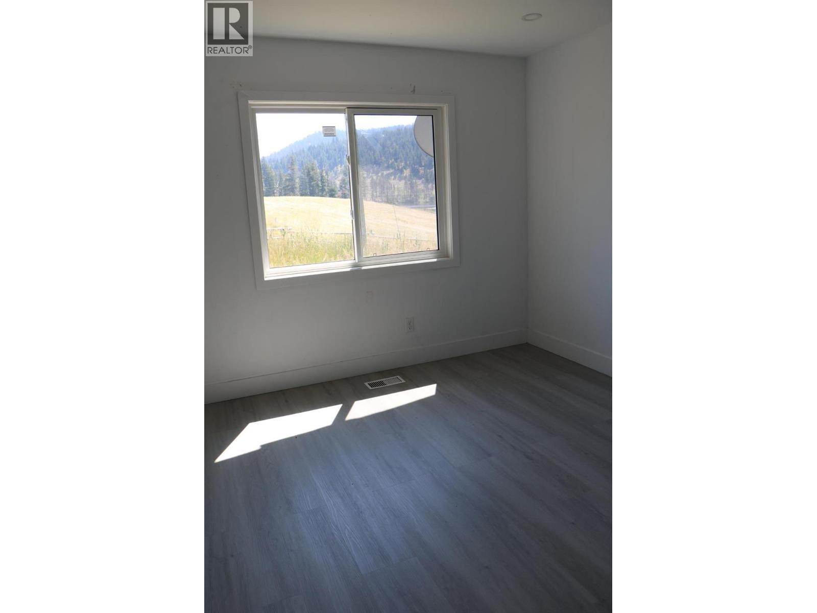 2448 Barnhartvale Road, Kamloops, BC - Indoor Photo Showing Other Room