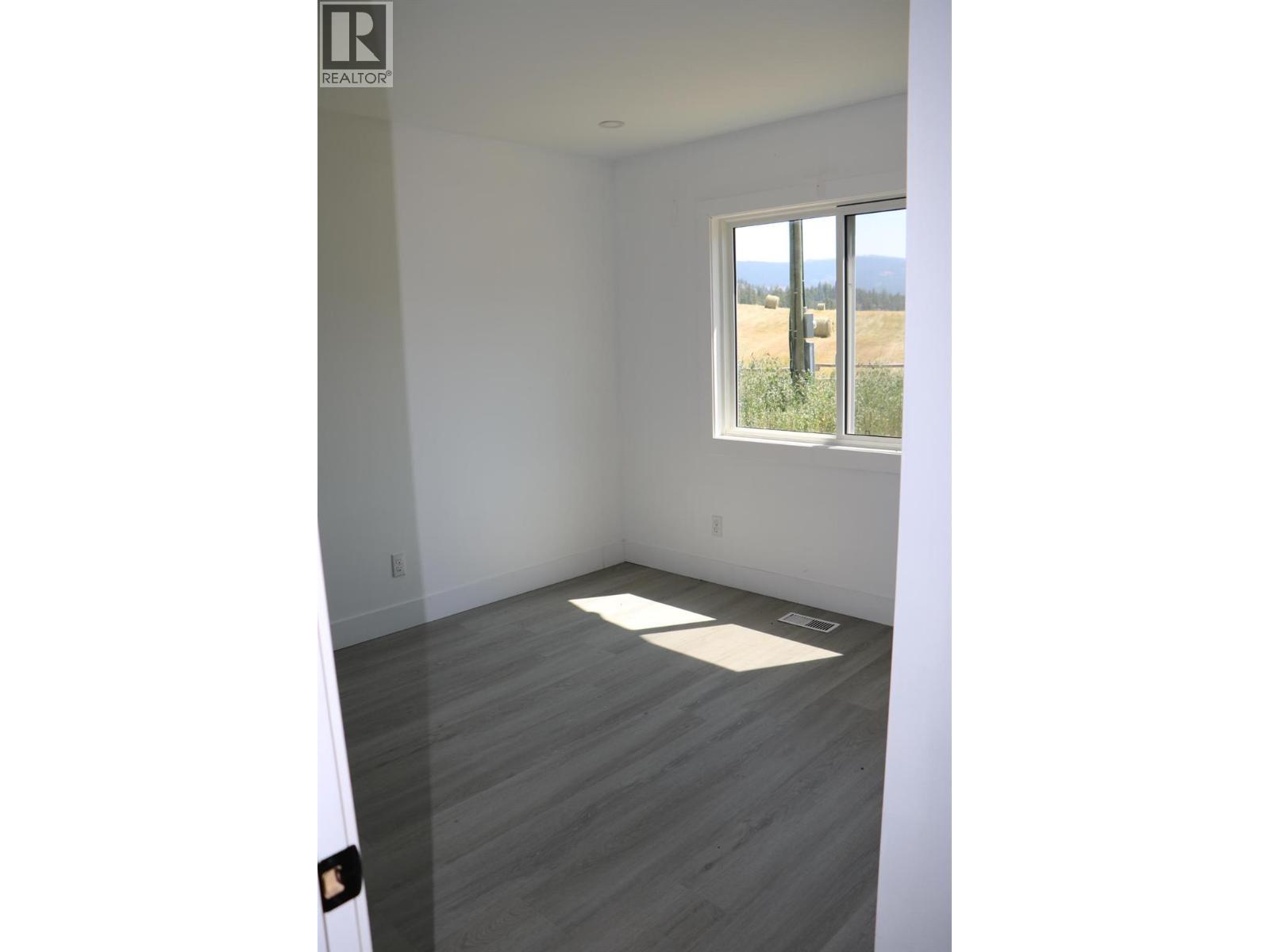 2448 Barnhartvale Road, Kamloops, BC - Indoor Photo Showing Other Room