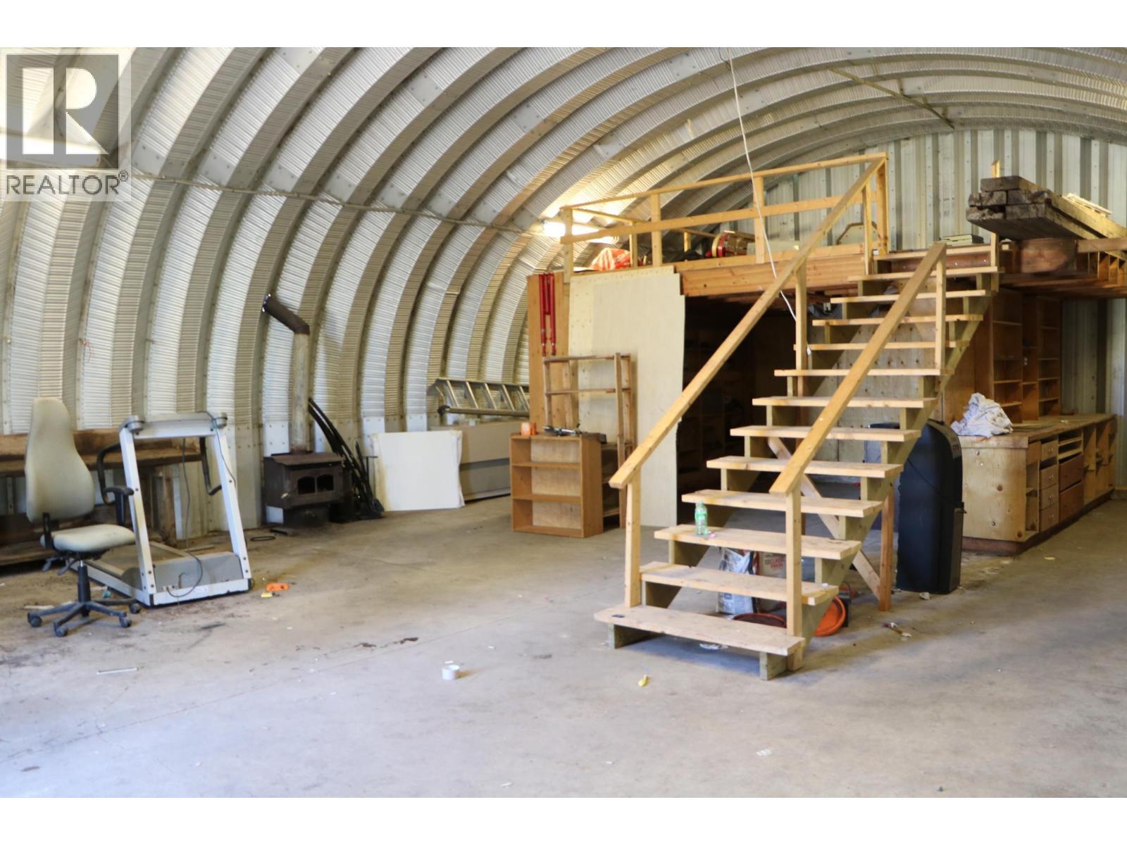 2448 Barnhartvale Road, Kamloops, BC - Indoor