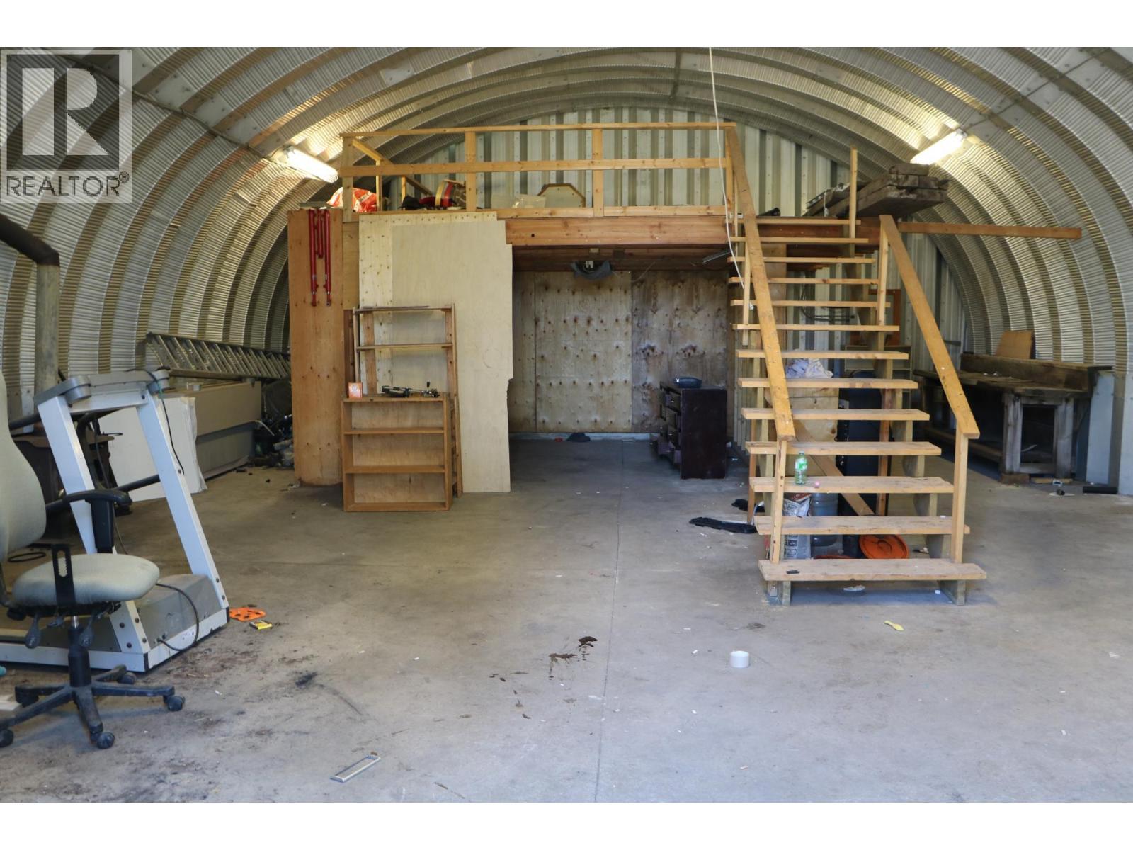 2448 Barnhartvale Road, Kamloops, BC - Indoor Photo Showing Garage
