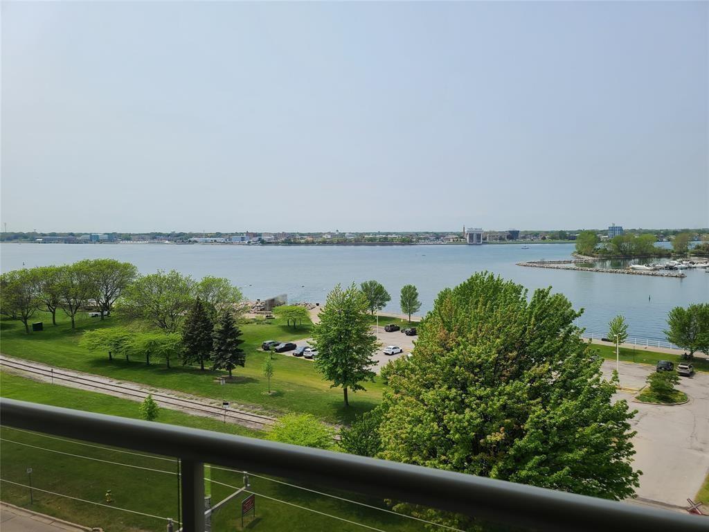 706-350 Front Street North, Sarnia, ON