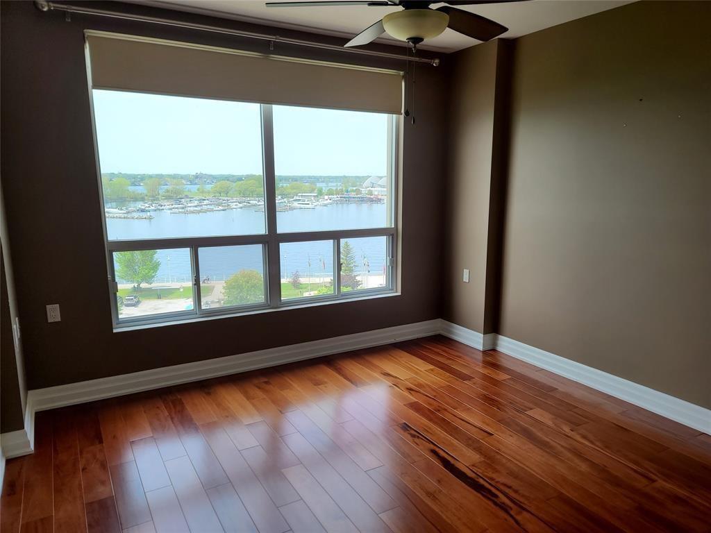 706-350 Front Street North, Sarnia, ON