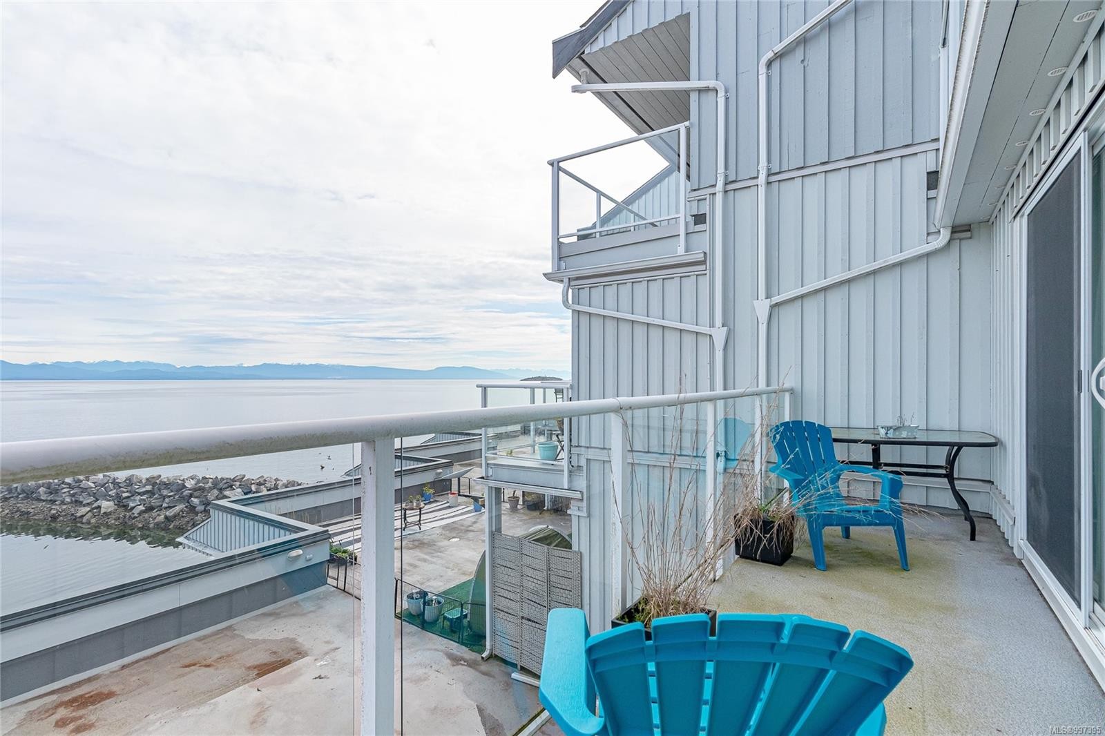 407-3555 Outrigger Rd, Nanoose Bay, BC - Outdoor With Exterior