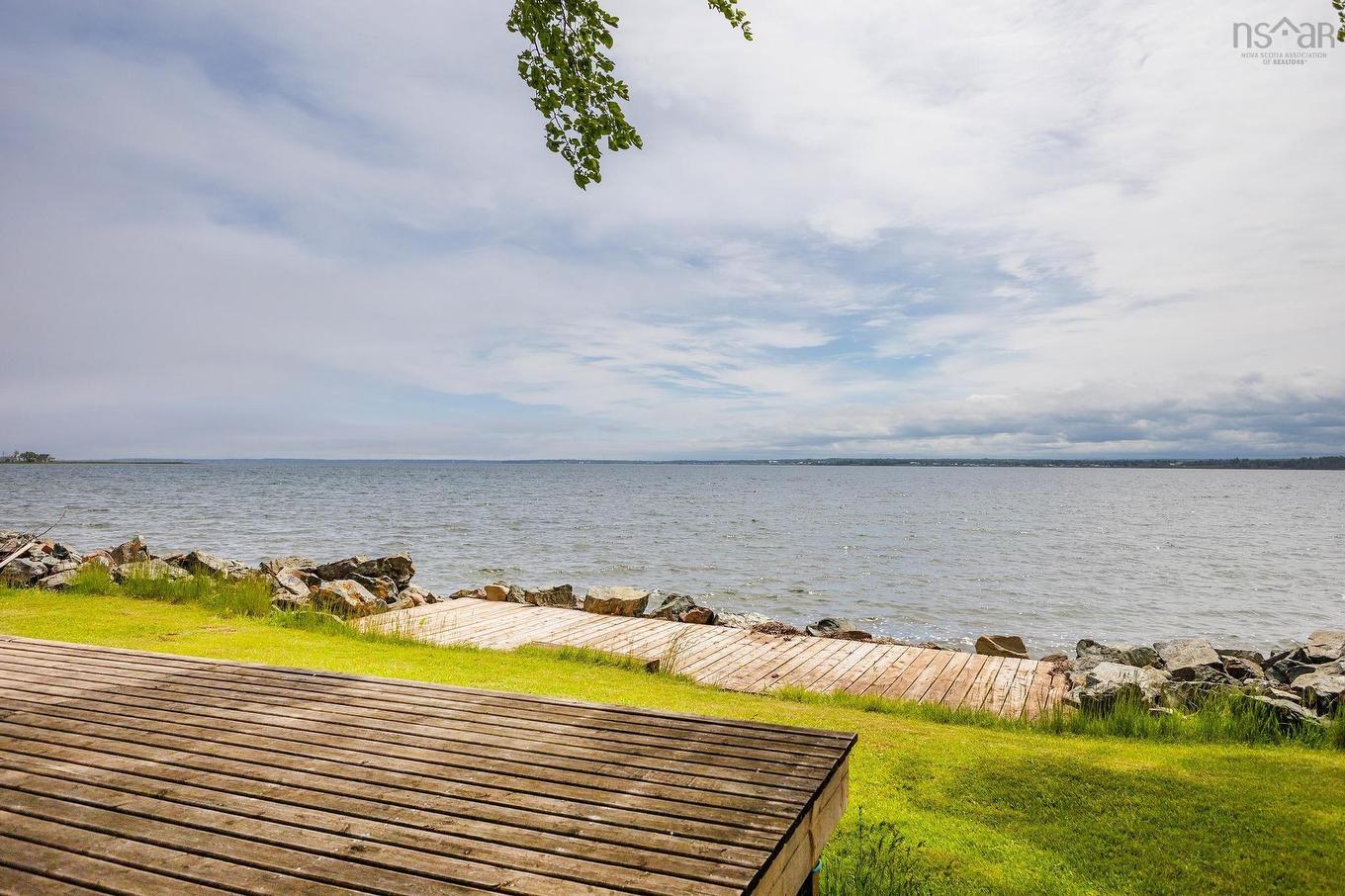 54 Poplar Lane, Brule Point, NS