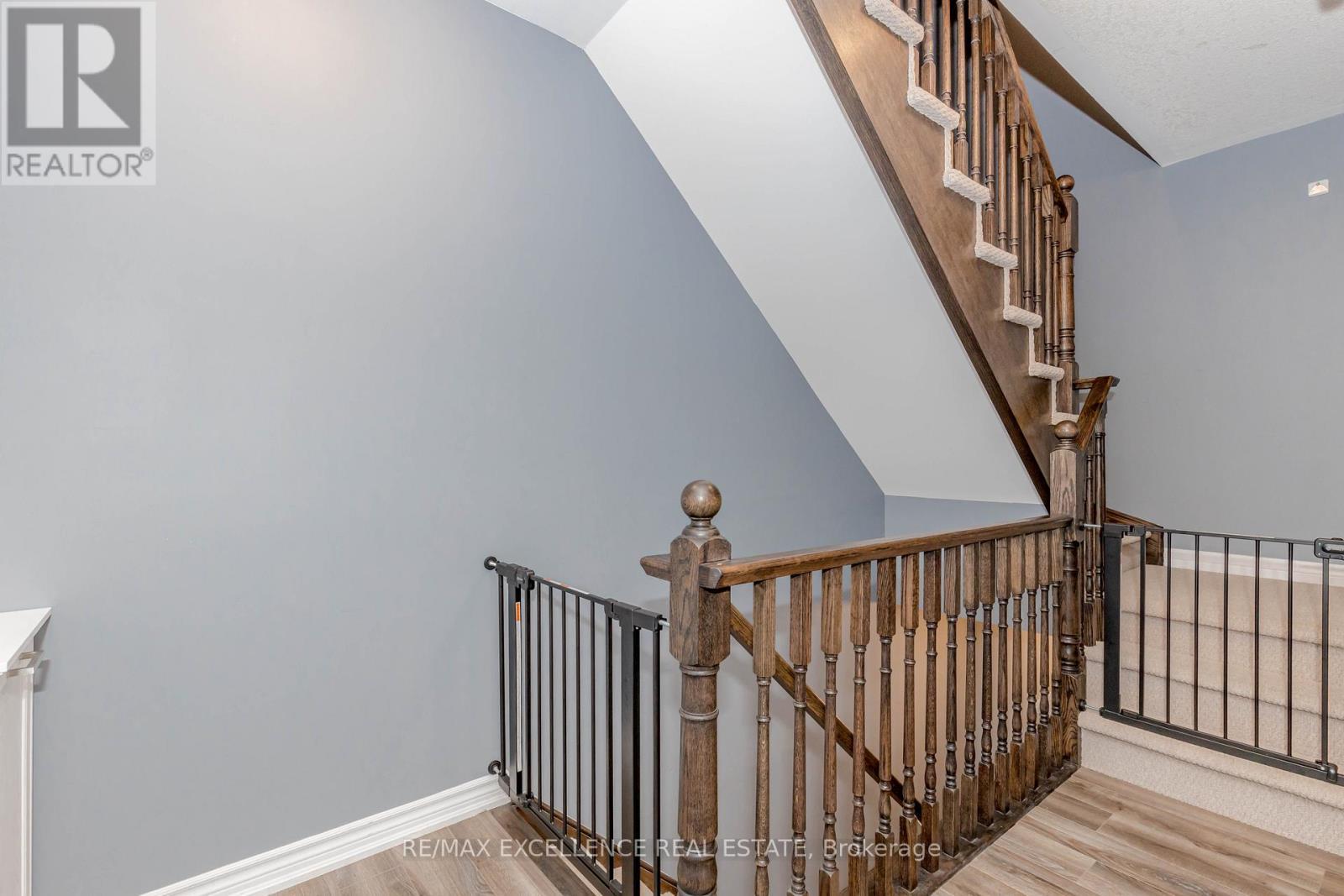 9 Hiscott Drive, Hamilton, ON - Indoor Photo Showing Other Room