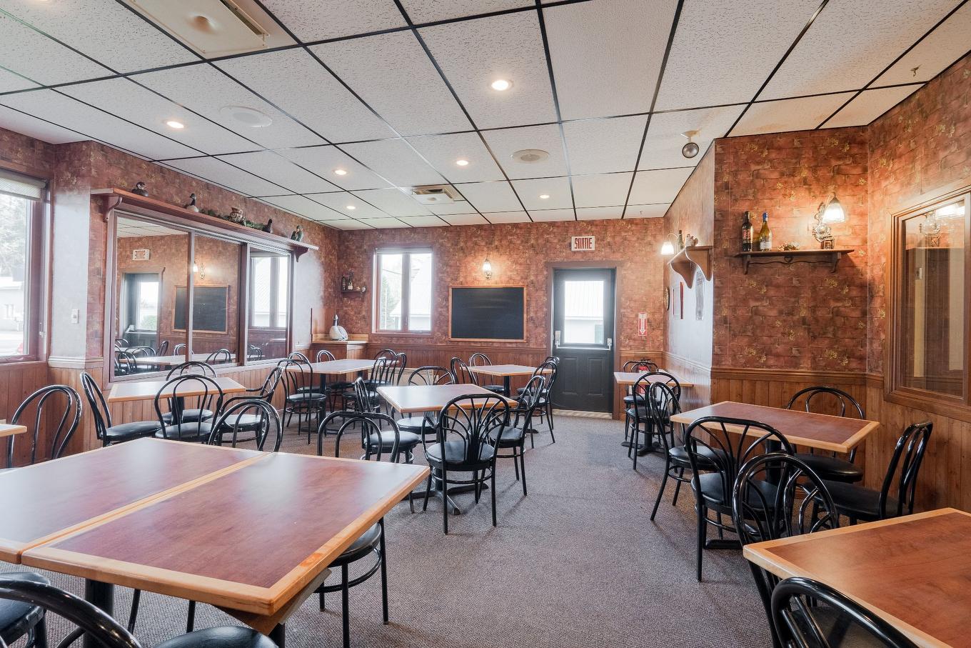 Dining room - 6645 Route Louis-S.-St-Laurent, Compton, QC - Indoor Photo Showing Dining Room