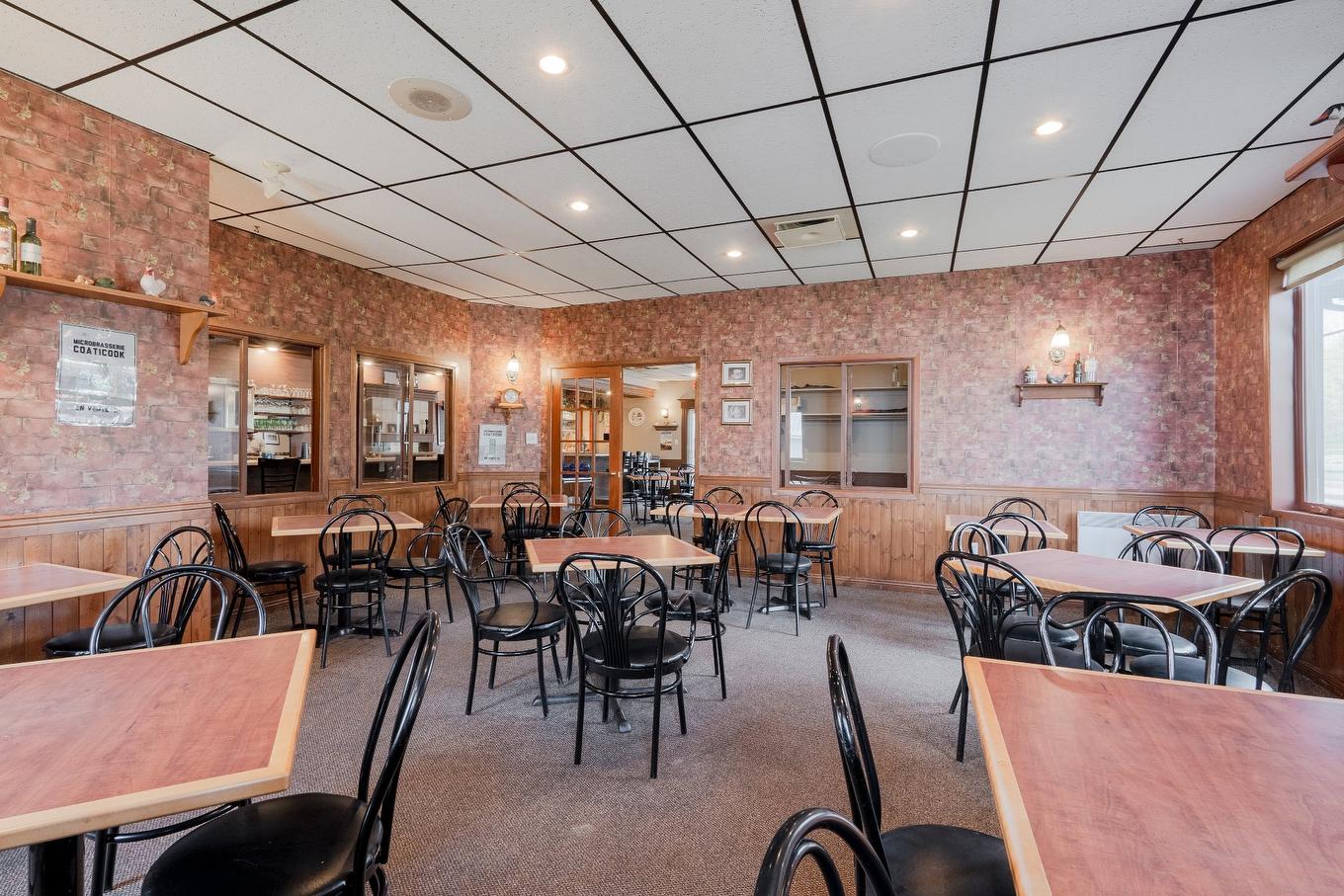 Dining room - 6645 Route Louis-S.-St-Laurent, Compton, QC - Indoor Photo Showing Dining Room