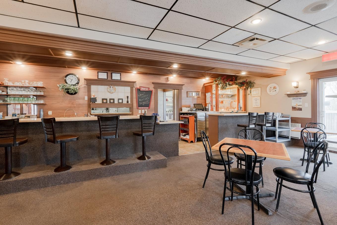 Dining room - 6645 Route Louis-S.-St-Laurent, Compton, QC - Indoor