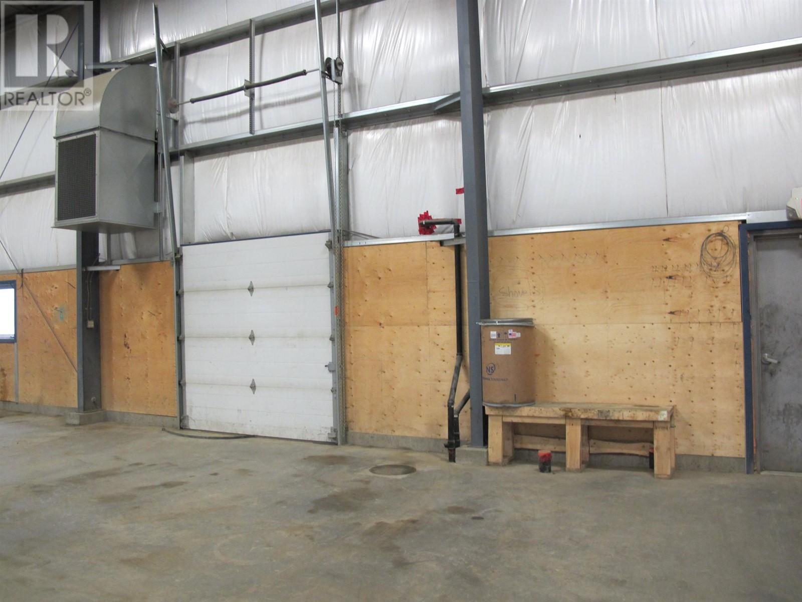 4581 Coquiwaldie Road, Mackenzie, BC