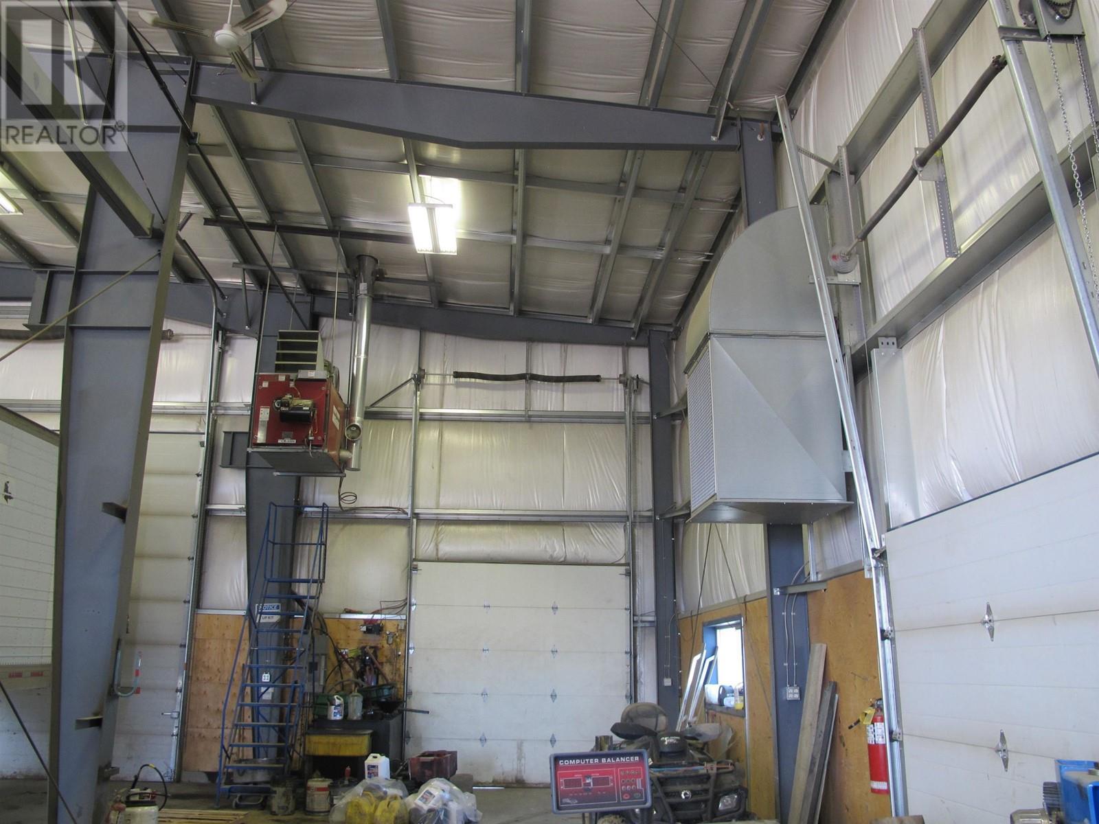 4581 Coquiwaldie Road, Mackenzie, BC