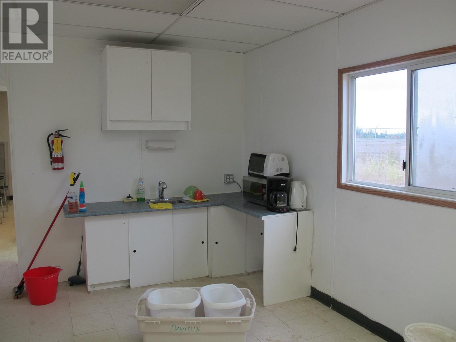 4581 Coquiwaldie Road, Mackenzie, BC