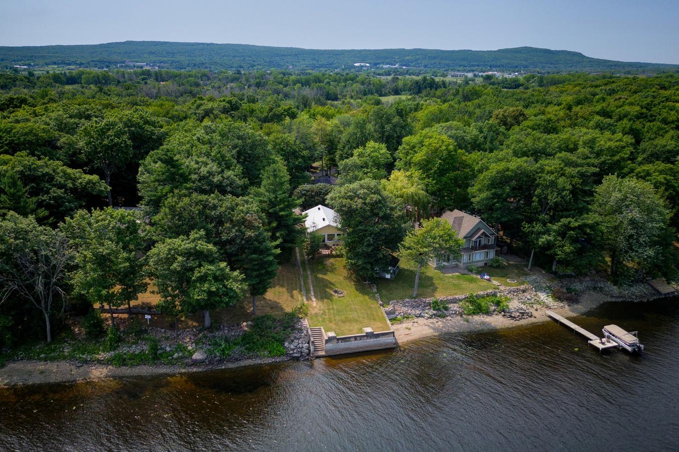 Face arrière - 305 Ch. Poirier, Rigaud, QC - Outdoor With Body Of Water With View