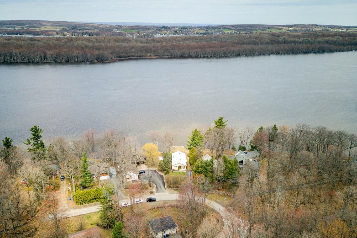 Photo aérienne - 305 Ch. Poirier, Rigaud, QC - Outdoor With Body Of Water With View