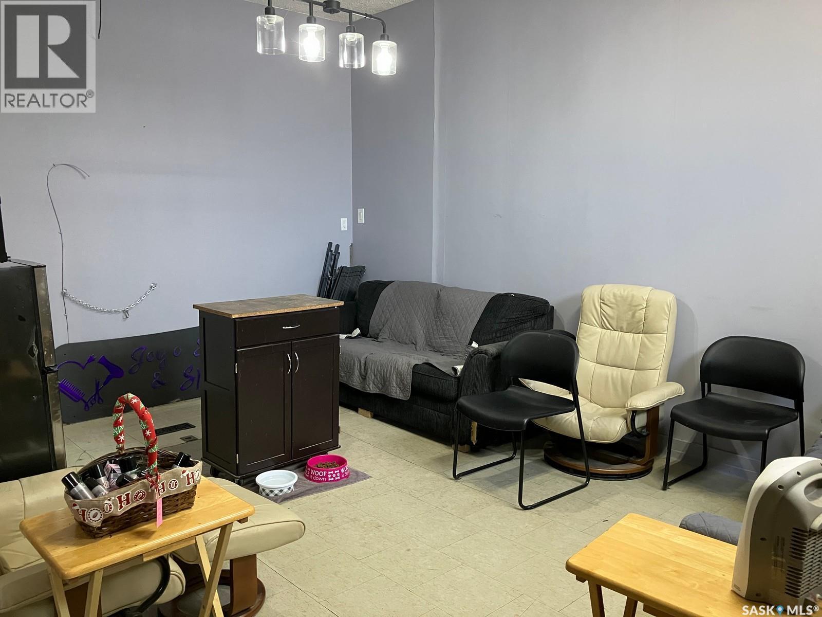 107 1St Avenue E, Nipawin, SK