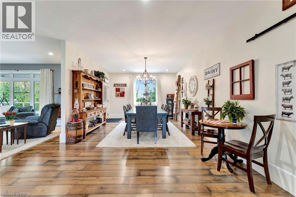 3034 Station Rd, Fordwich, ON - Indoor