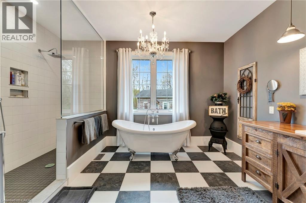 3034 Station Rd, Fordwich, ON - Indoor Photo Showing Bathroom