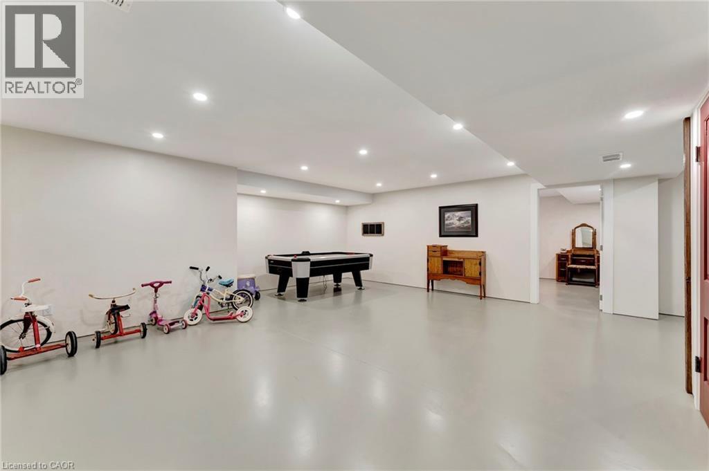 3034 Station Rd, Fordwich, ON - Indoor