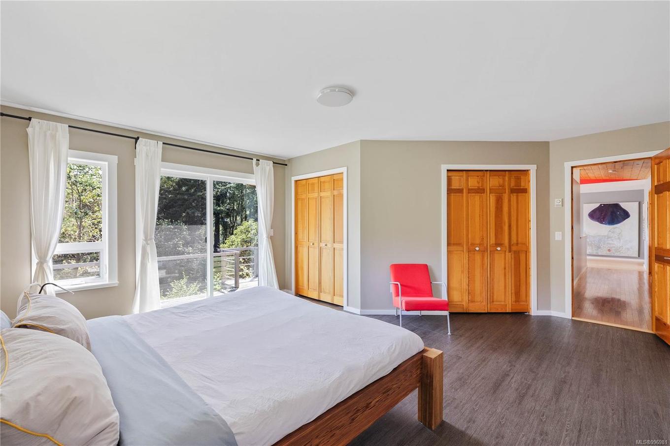 260 Old Divide Rd, Salt Spring, BC