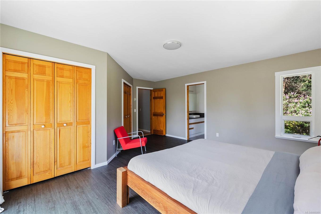 260 Old Divide Rd, Salt Spring, BC