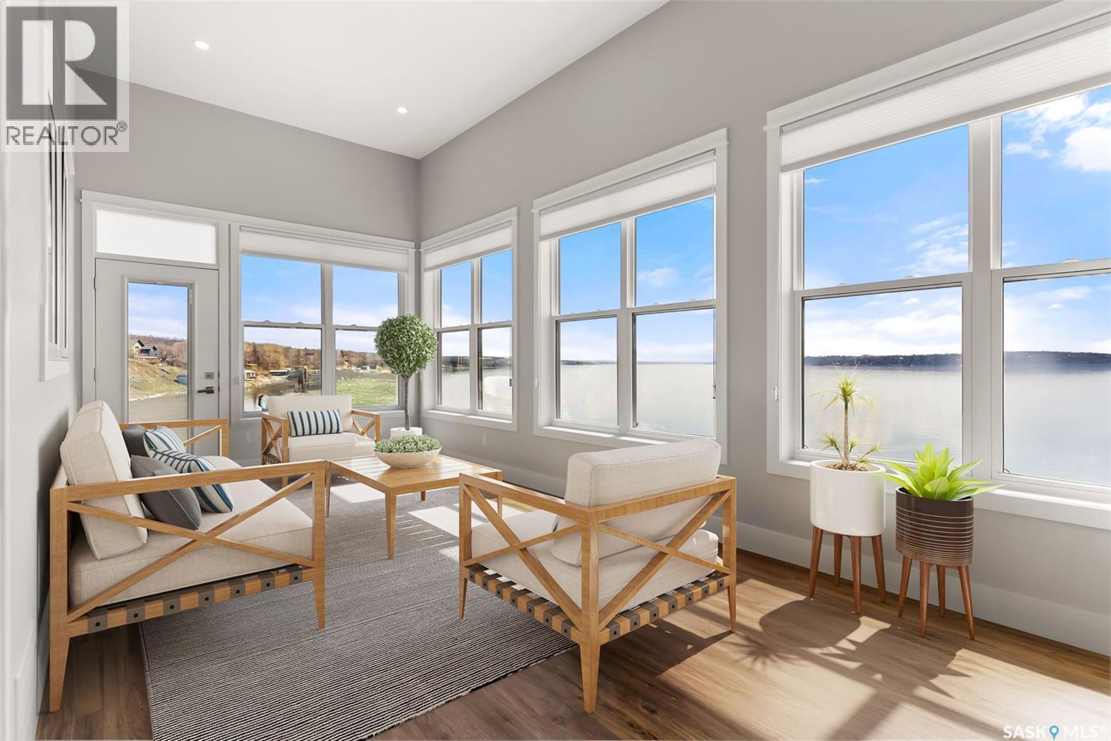 332 Mihr Bay, Mckillop Rm No. 220, SK - Indoor Photo Showing Living Room