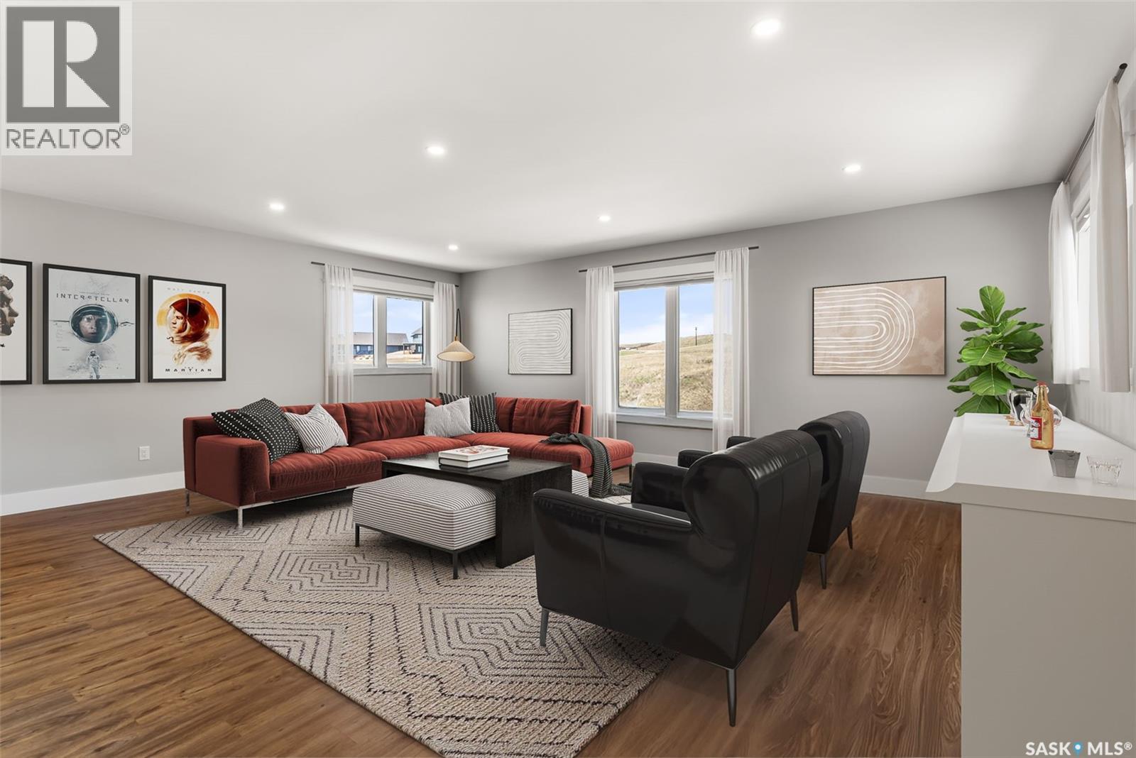 332 Mihr Bay, Mckillop Rm No. 220, SK - Indoor Photo Showing Living Room