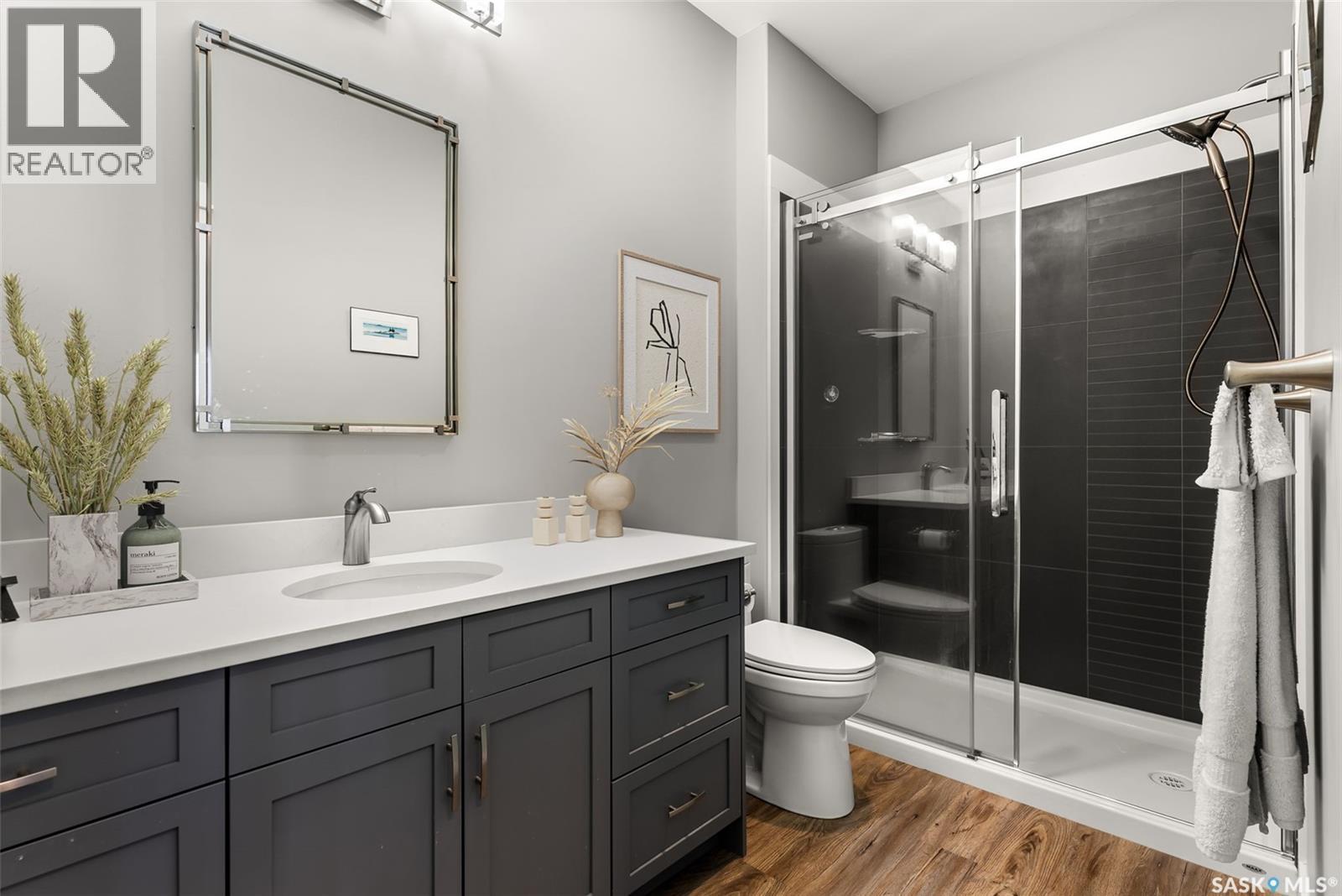 332 Mihr Bay, Mckillop Rm No. 220, SK - Indoor Photo Showing Bathroom