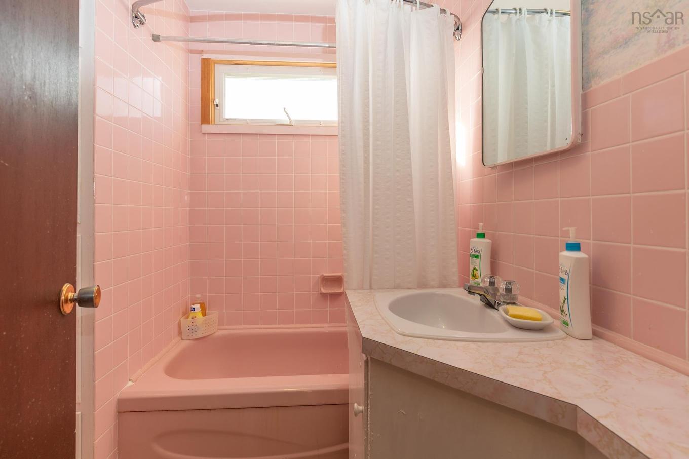 2473 Chebogue Road, Sand Beach, NS