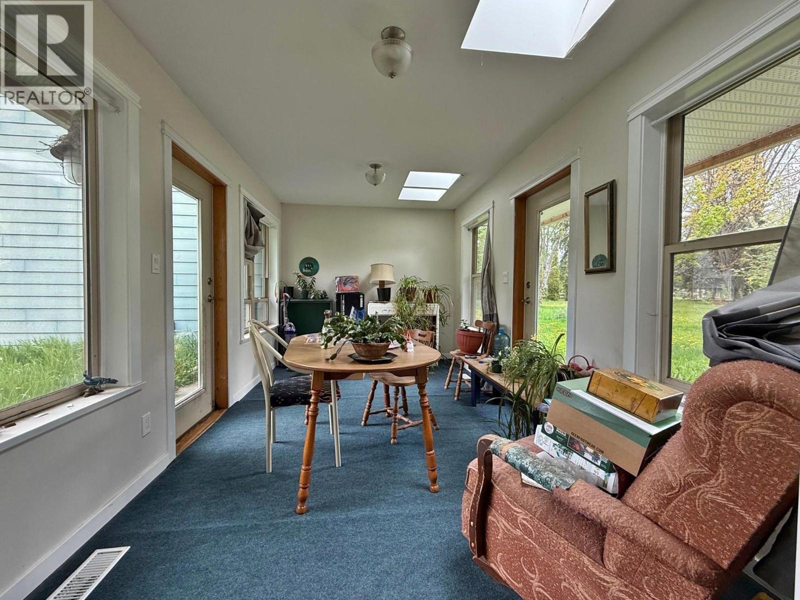 121 Brookfield Road, Clearwater, BC - Indoor