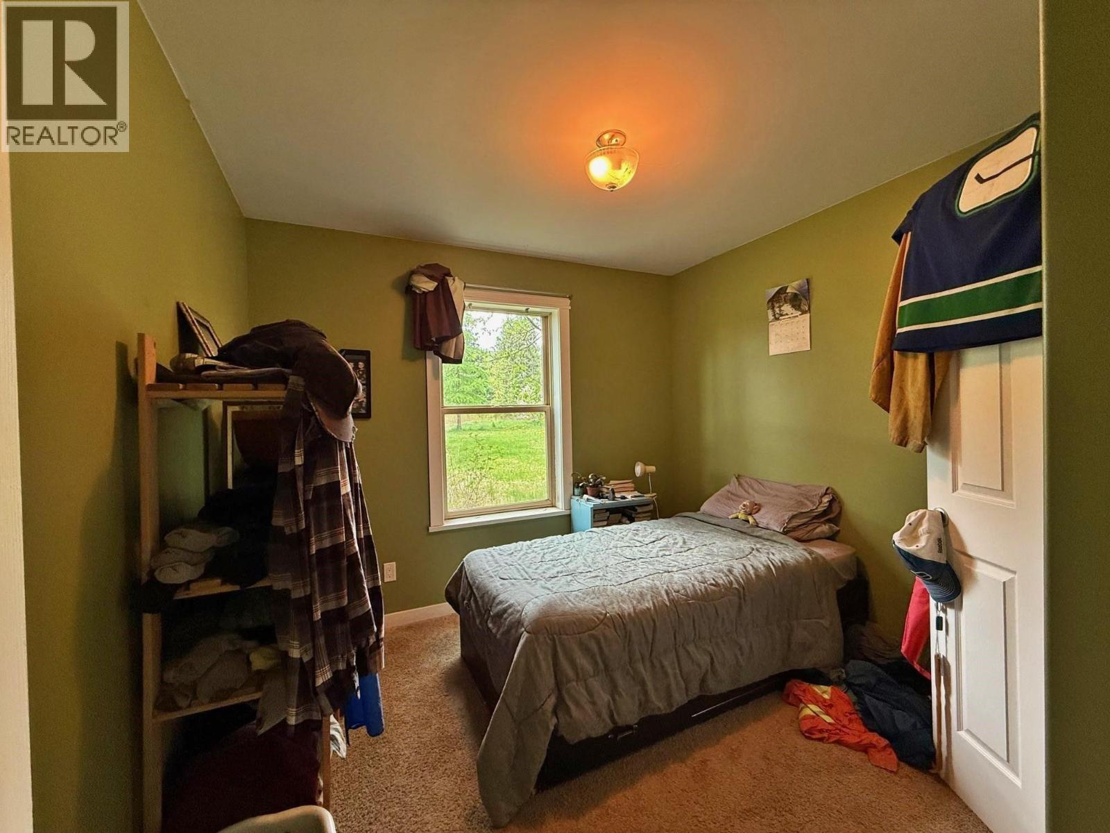 121 Brookfield Road, Clearwater, BC - Indoor Photo Showing Bedroom