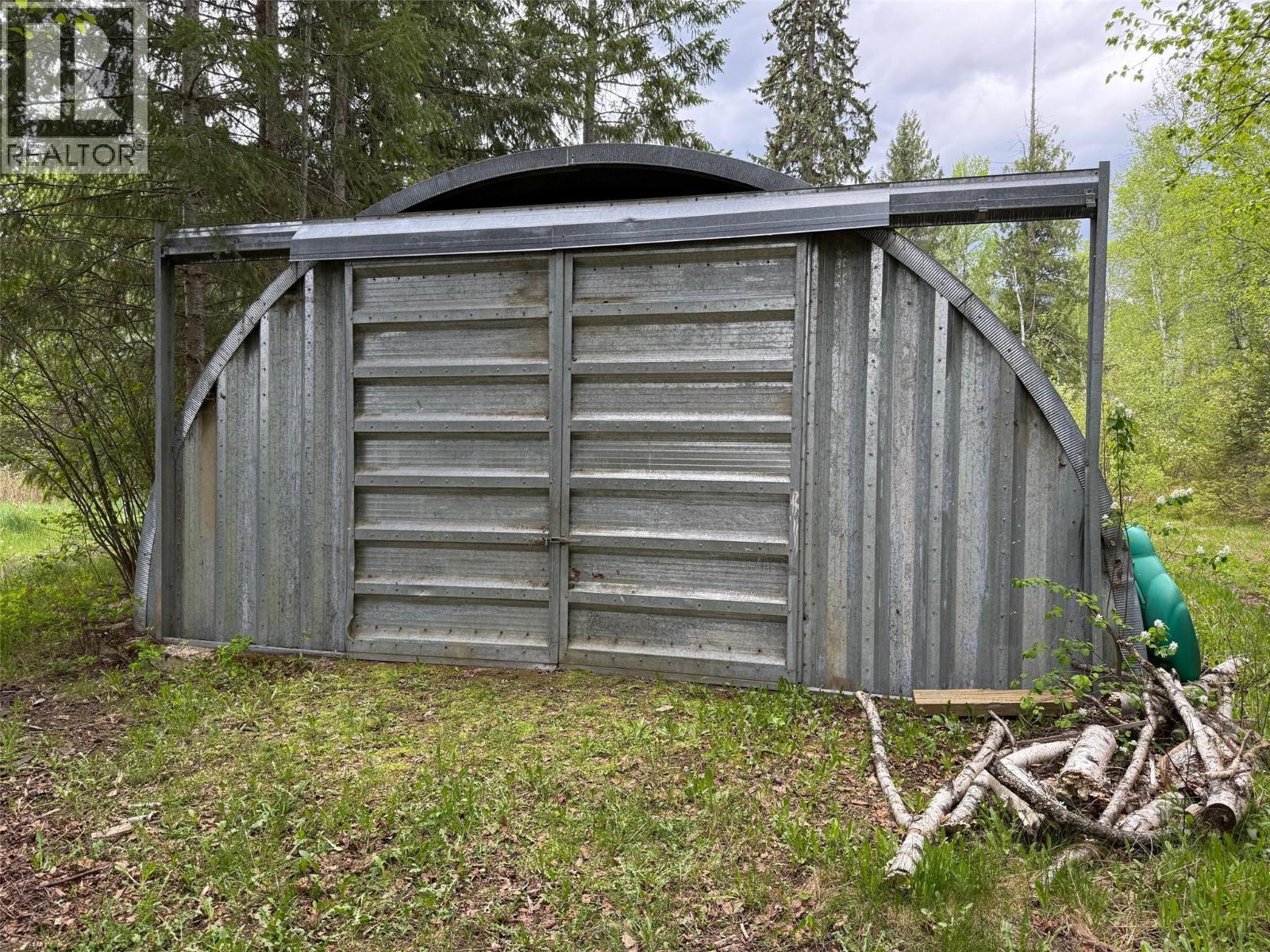 121 Brookfield Road, Clearwater, BC - Outdoor