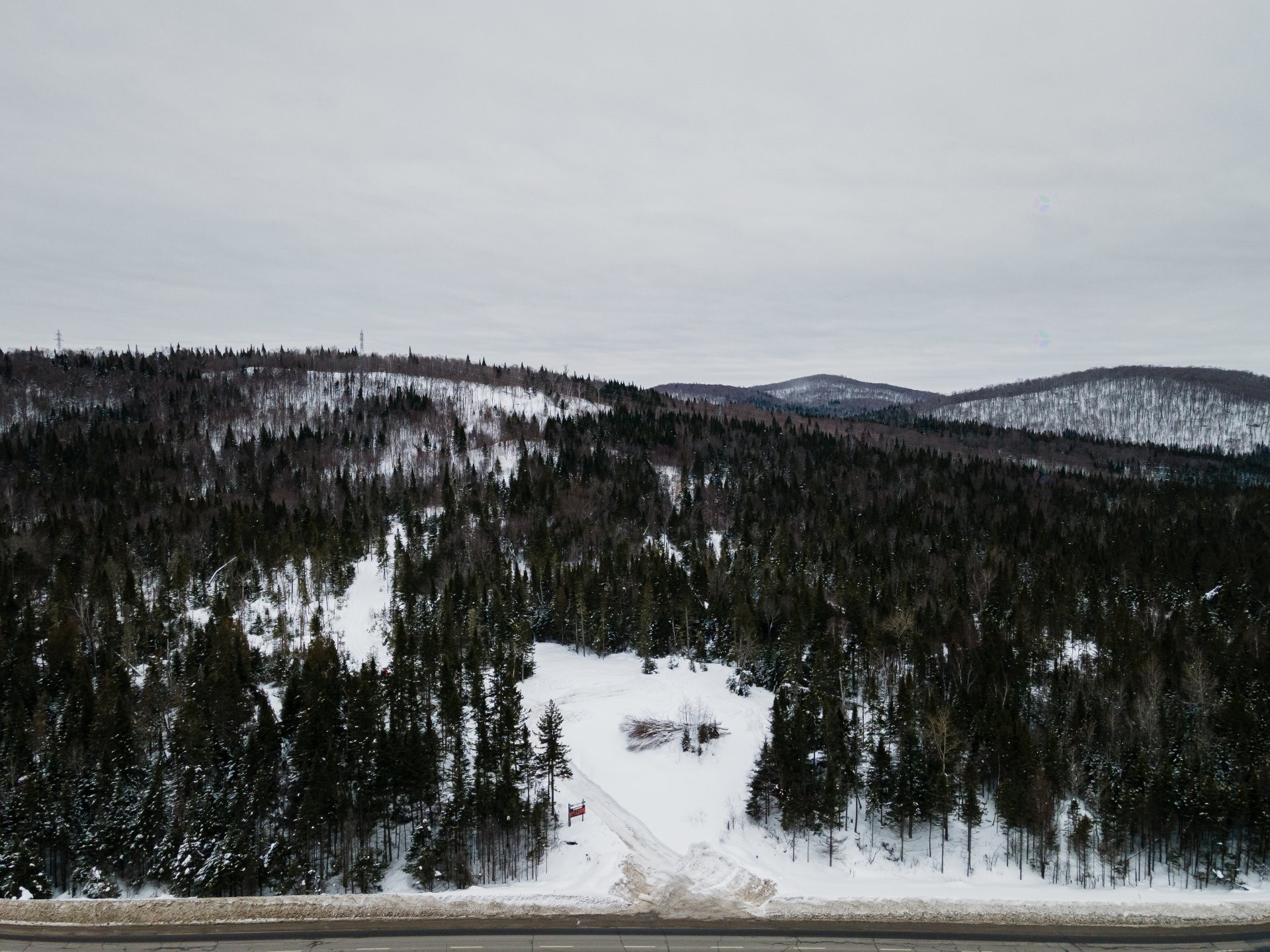 Vue d'ensemble - Route 117, Ivry-Sur-Le-Lac, QC
