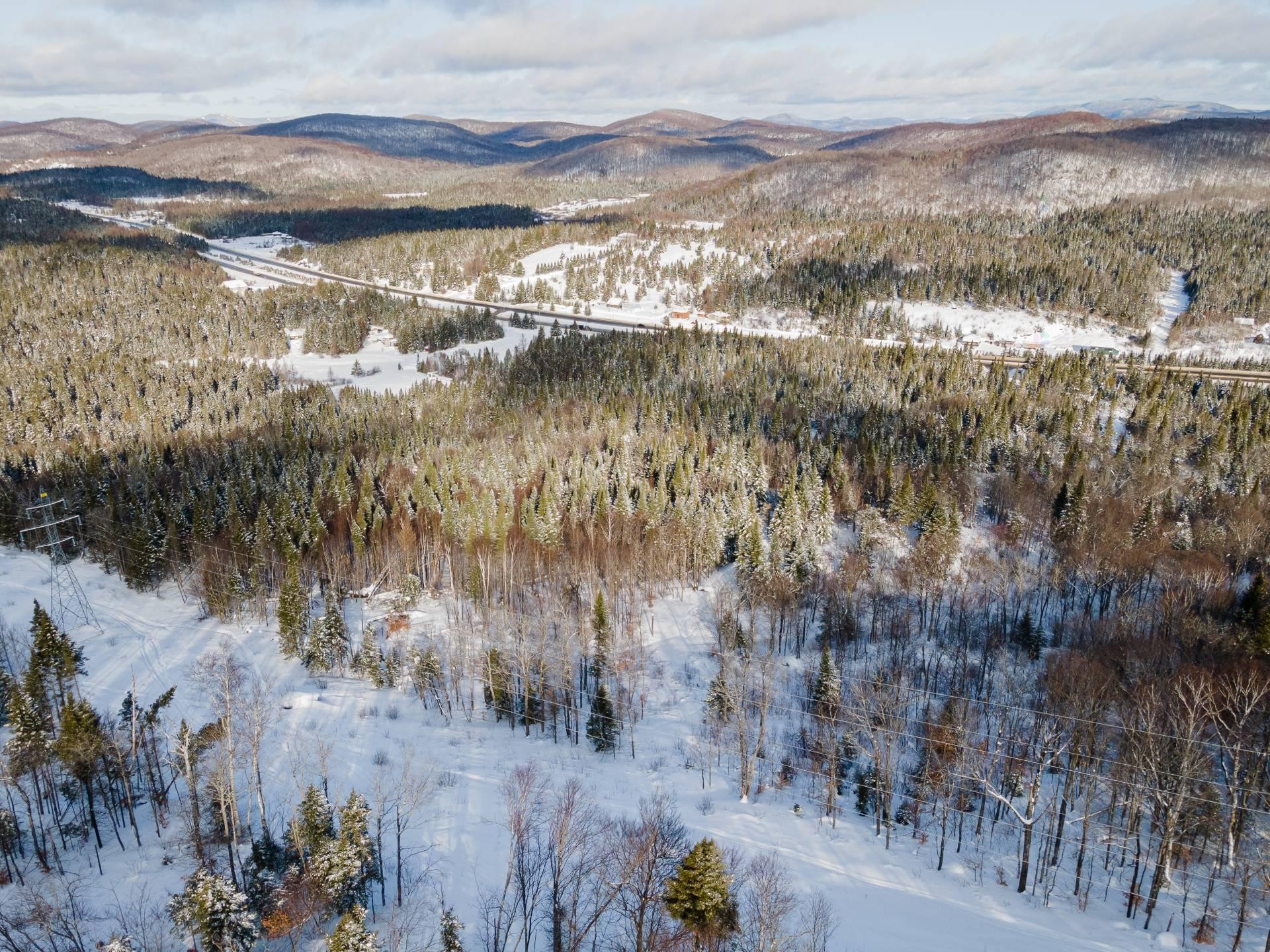 Vue d'ensemble - Route 117, Ivry-Sur-Le-Lac, QC