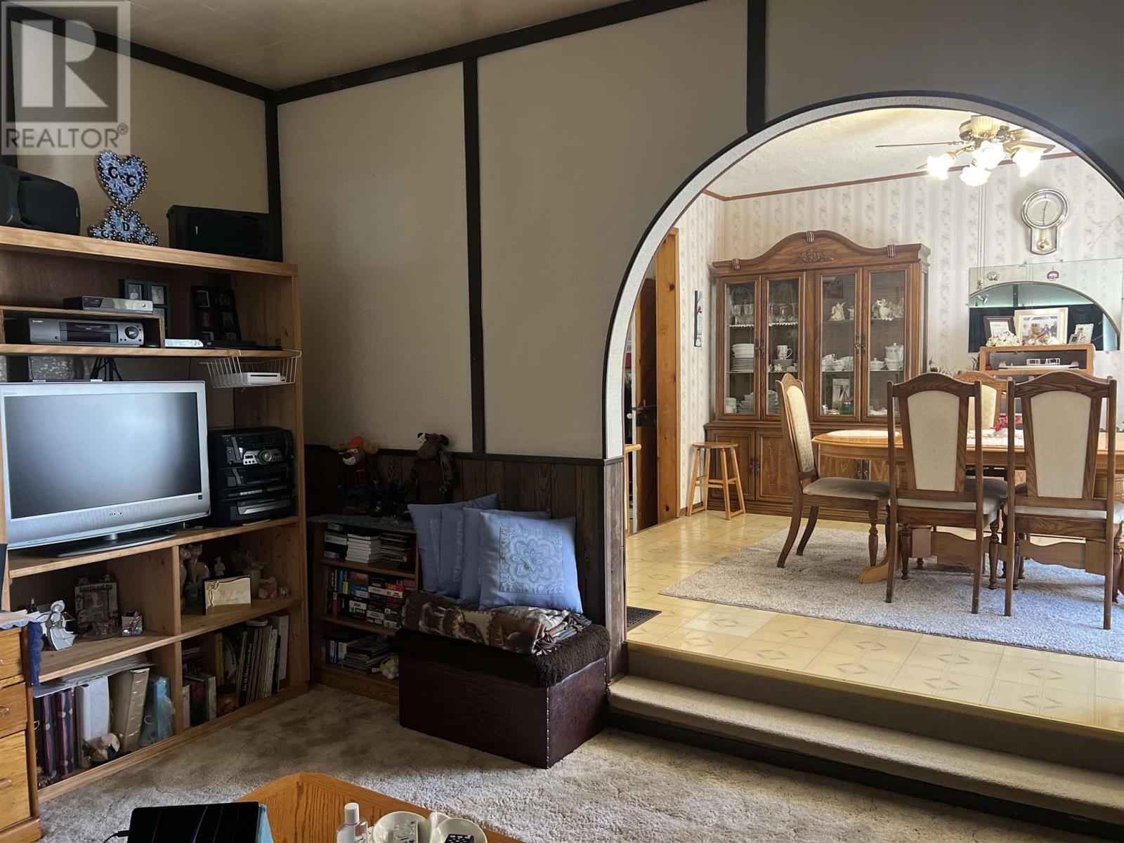 6 Williams St, Bruce Mines, ON - Indoor