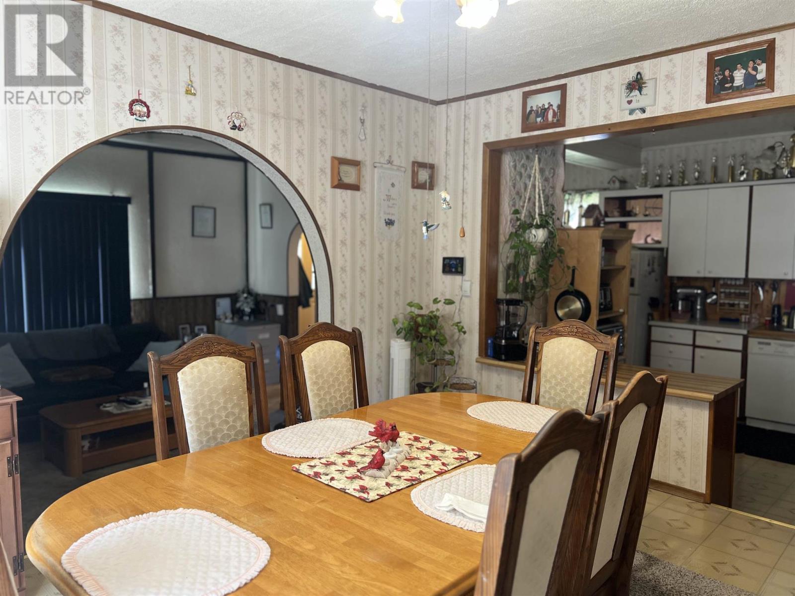 6 Williams St, Bruce Mines, ON - Indoor Photo Showing Dining Room