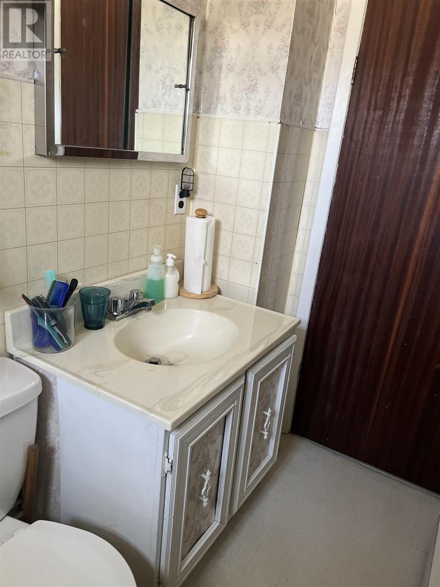 6 Williams St, Bruce Mines, ON - Indoor Photo Showing Bathroom