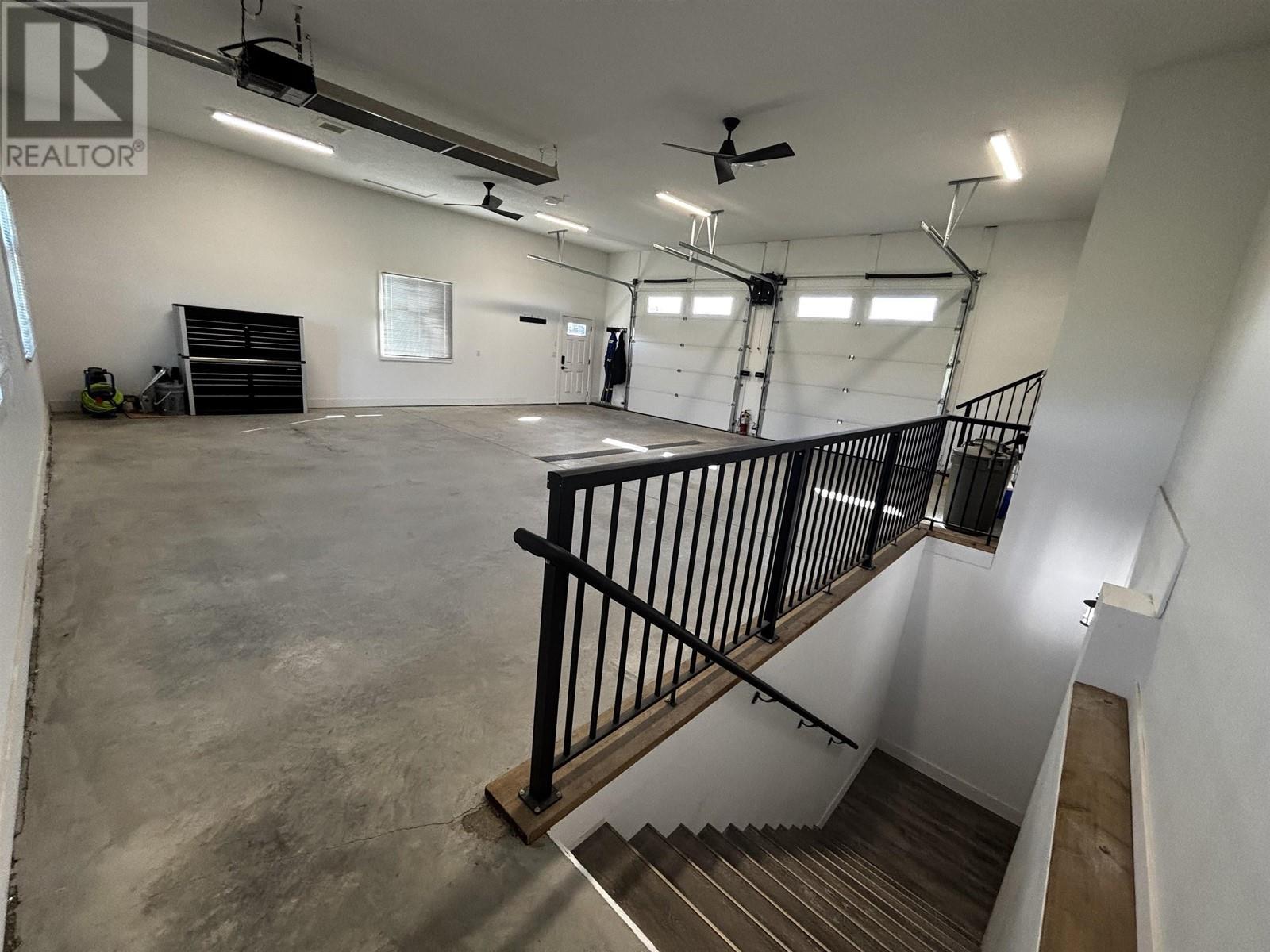 7400 Taborview Drive, Prince George, BC - Indoor Photo Showing Garage