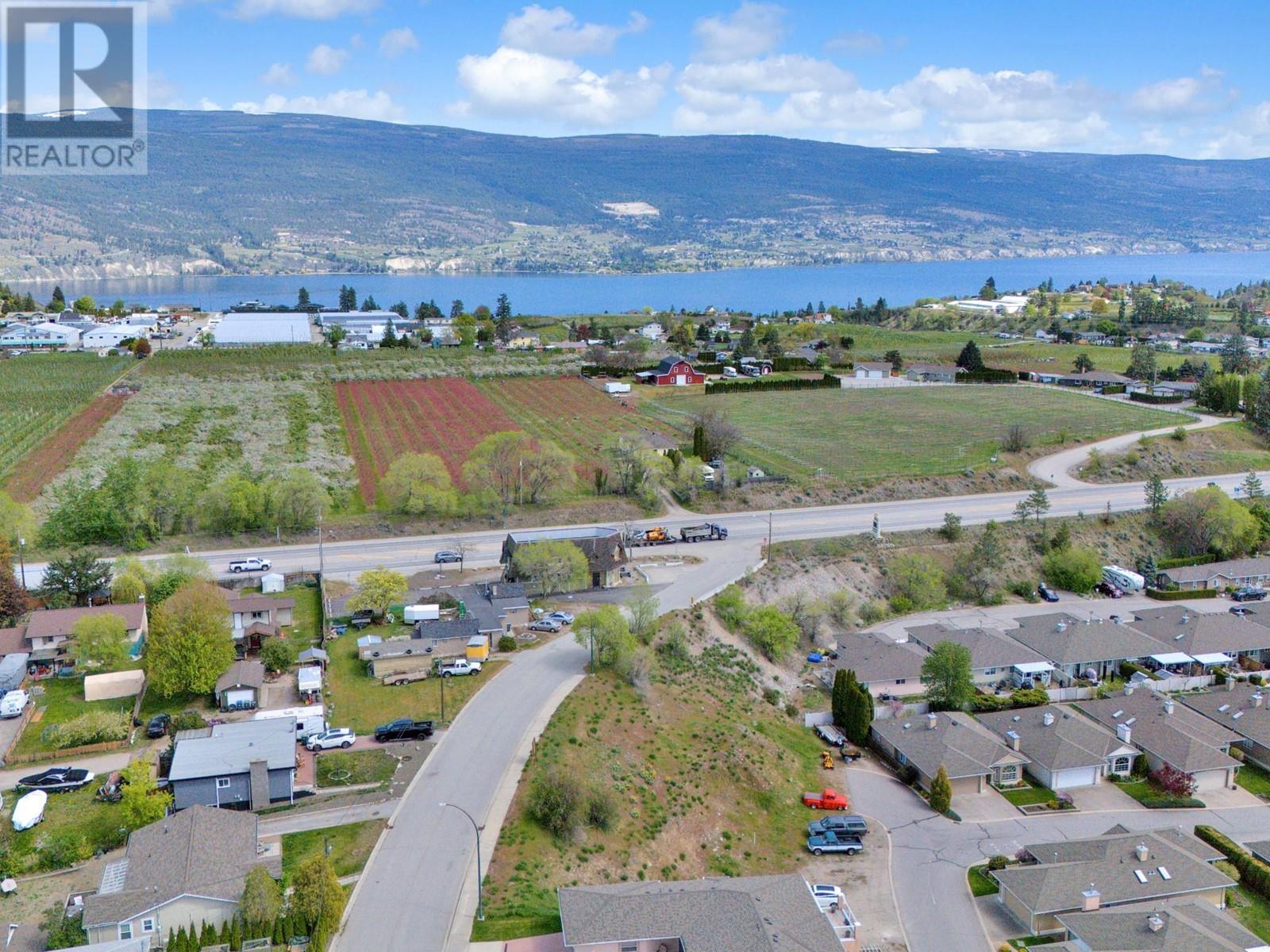 9800 Turner Street, Summerland, BC