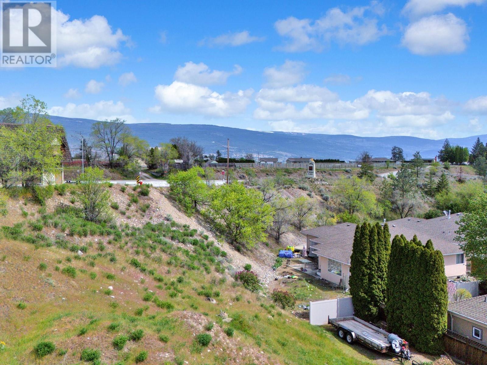 9800 Turner Street, Summerland, BC