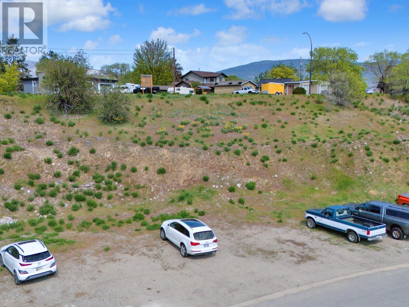 9800 Turner Street, Summerland, BC