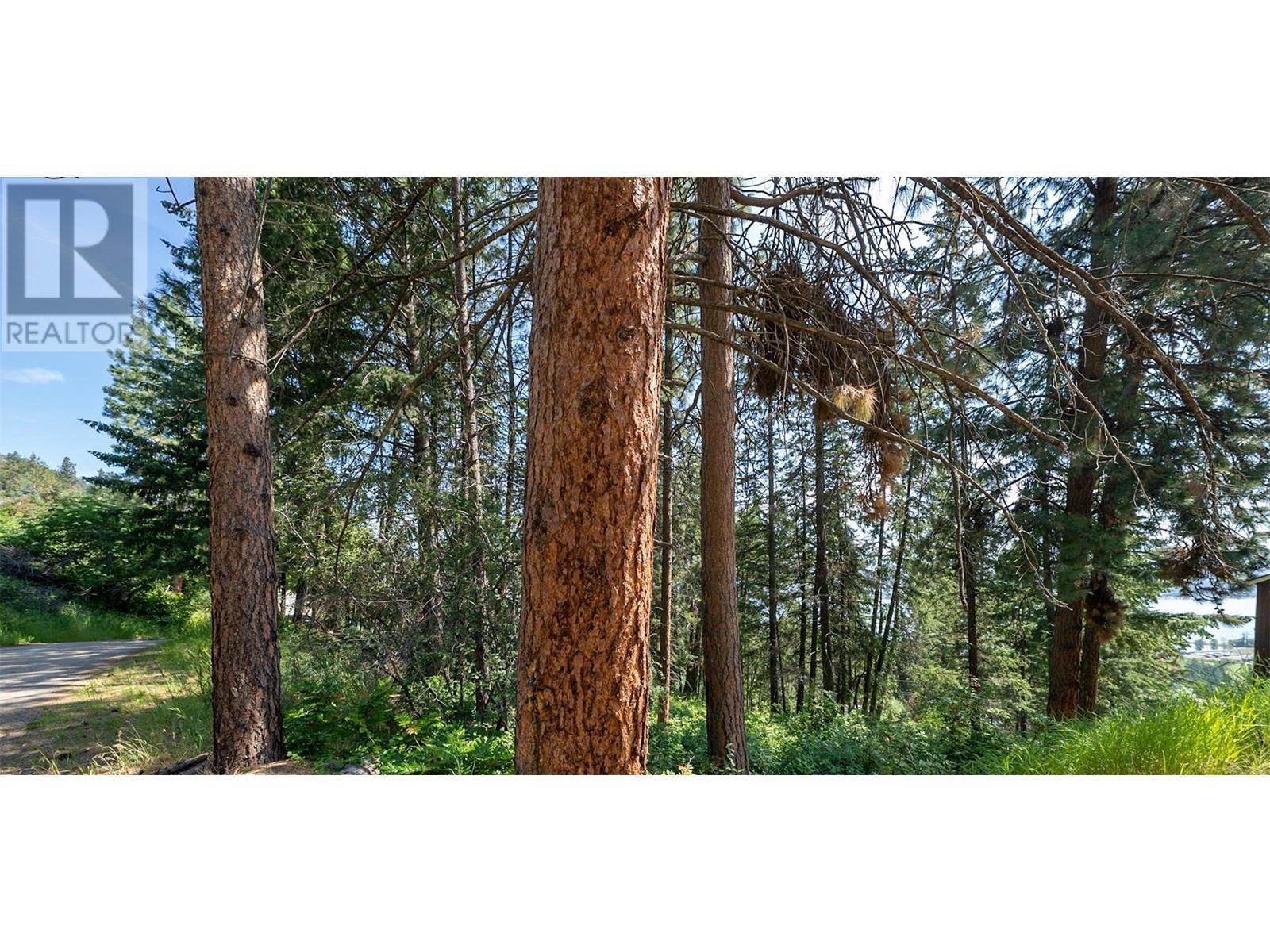 1525 Scott Crescent, West Kelowna, BC