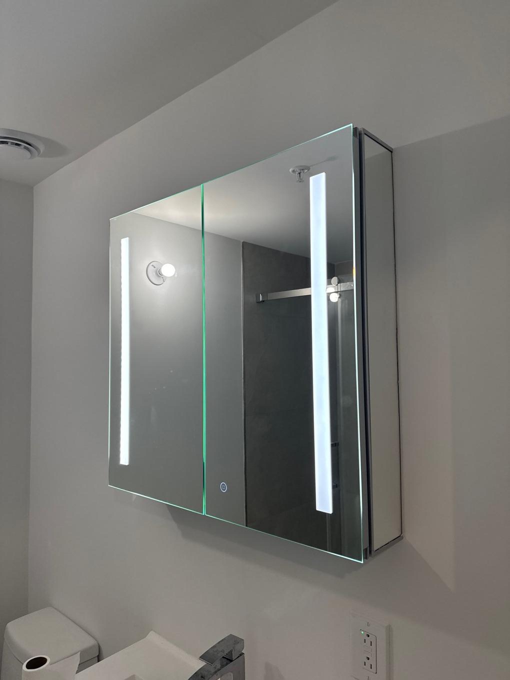 Bathroom - 15-2500 Ch. Bates, Montréal (Côte-Des-Neiges/Notre-Dame-De-Grâce), QC - Indoor Photo Showing Bathroom